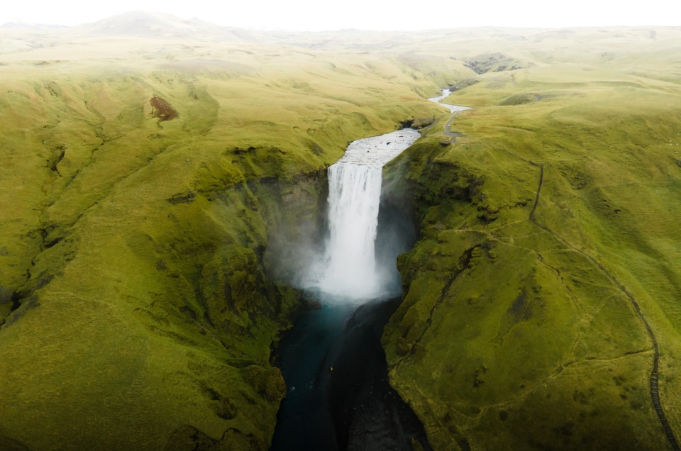 Iceland luxury package tours